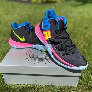 Kyrie 5 “Just Do It.”